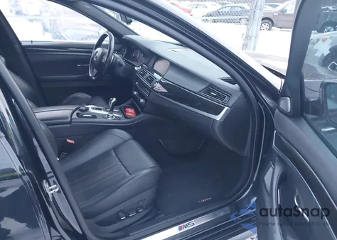 2013 BMW M5 from USA, damaged, VIN WBSFV9C52DC773301